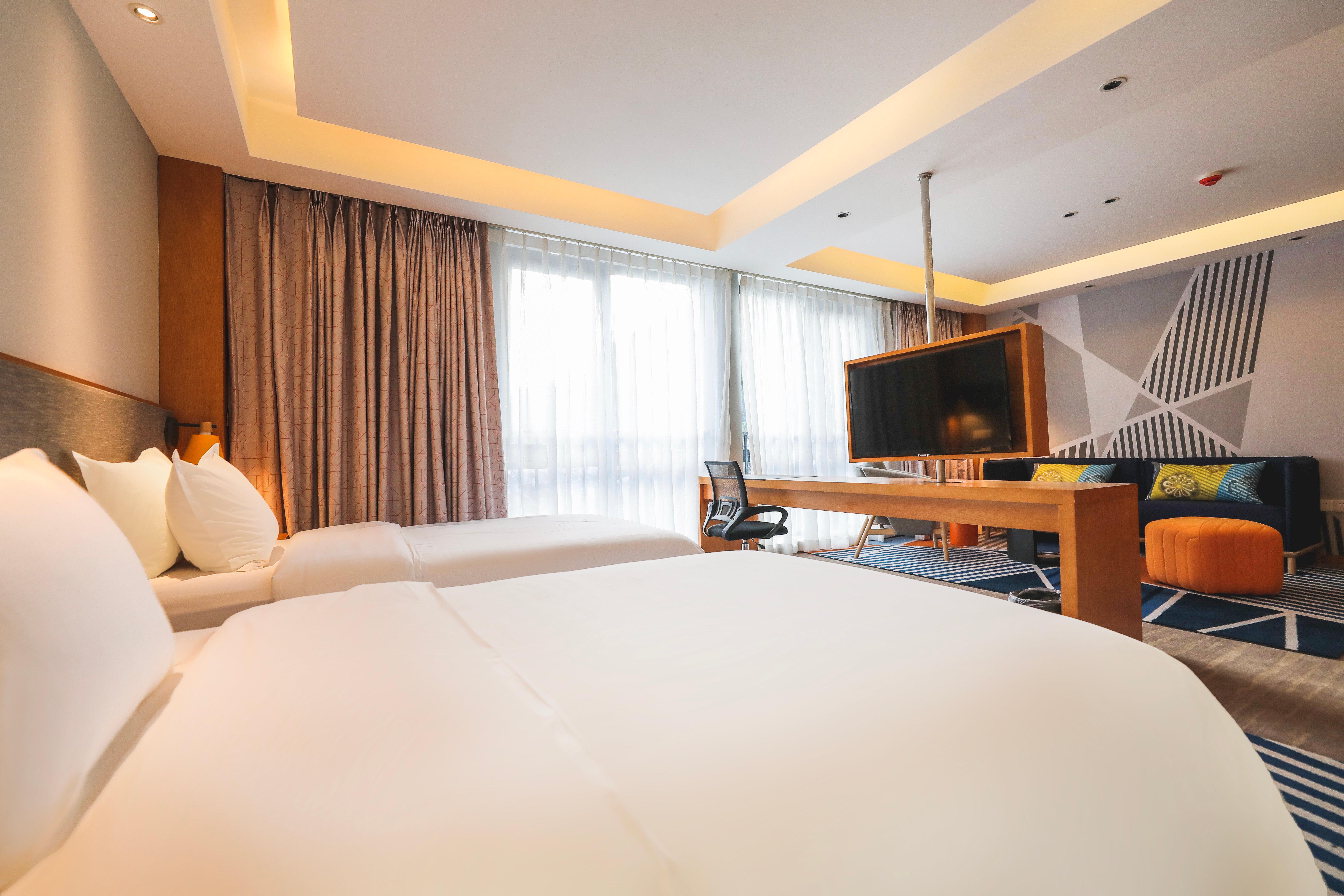 Holiday Inn Express Daocheng Yading Exterior foto