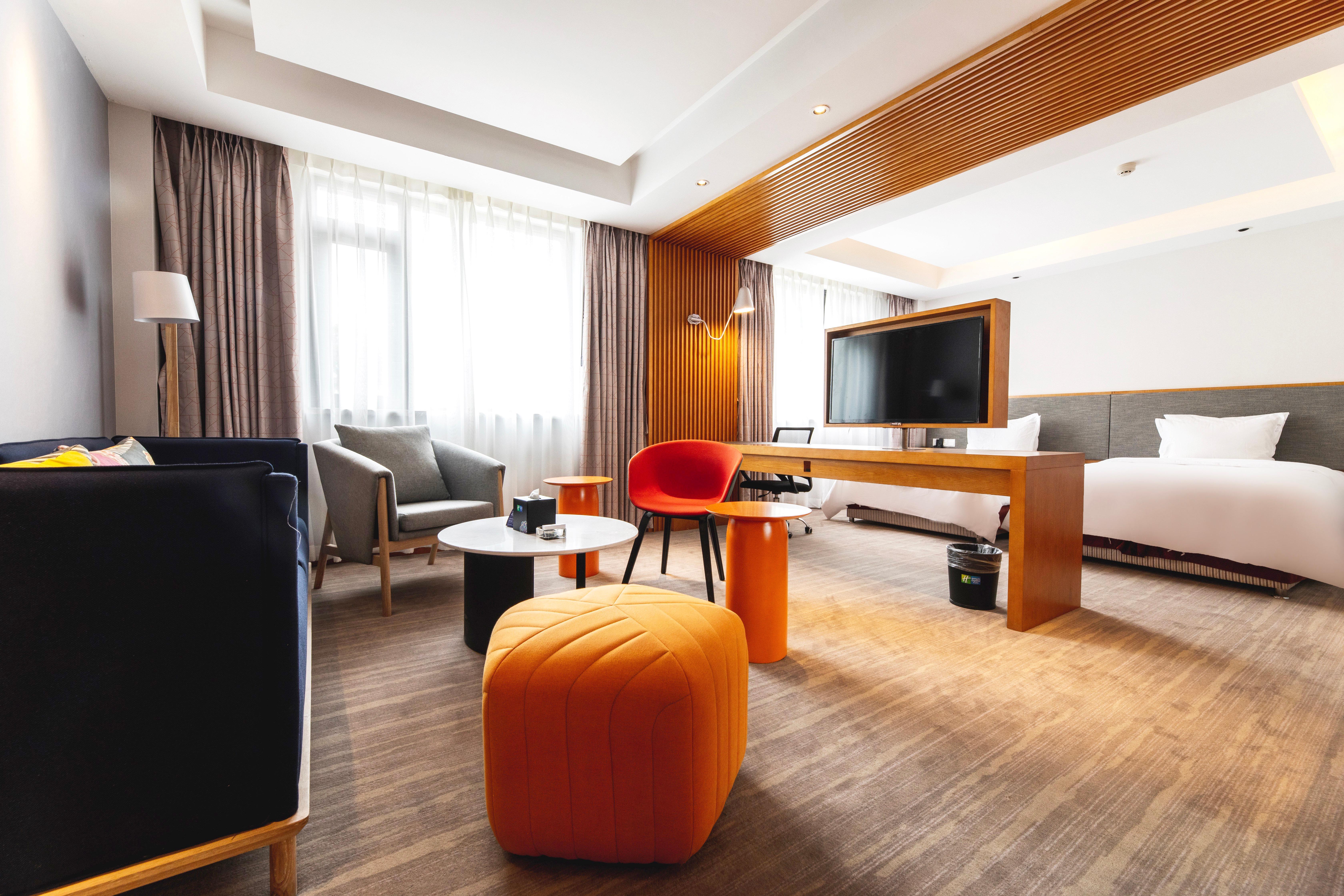 Holiday Inn Express Daocheng Yading Exterior foto